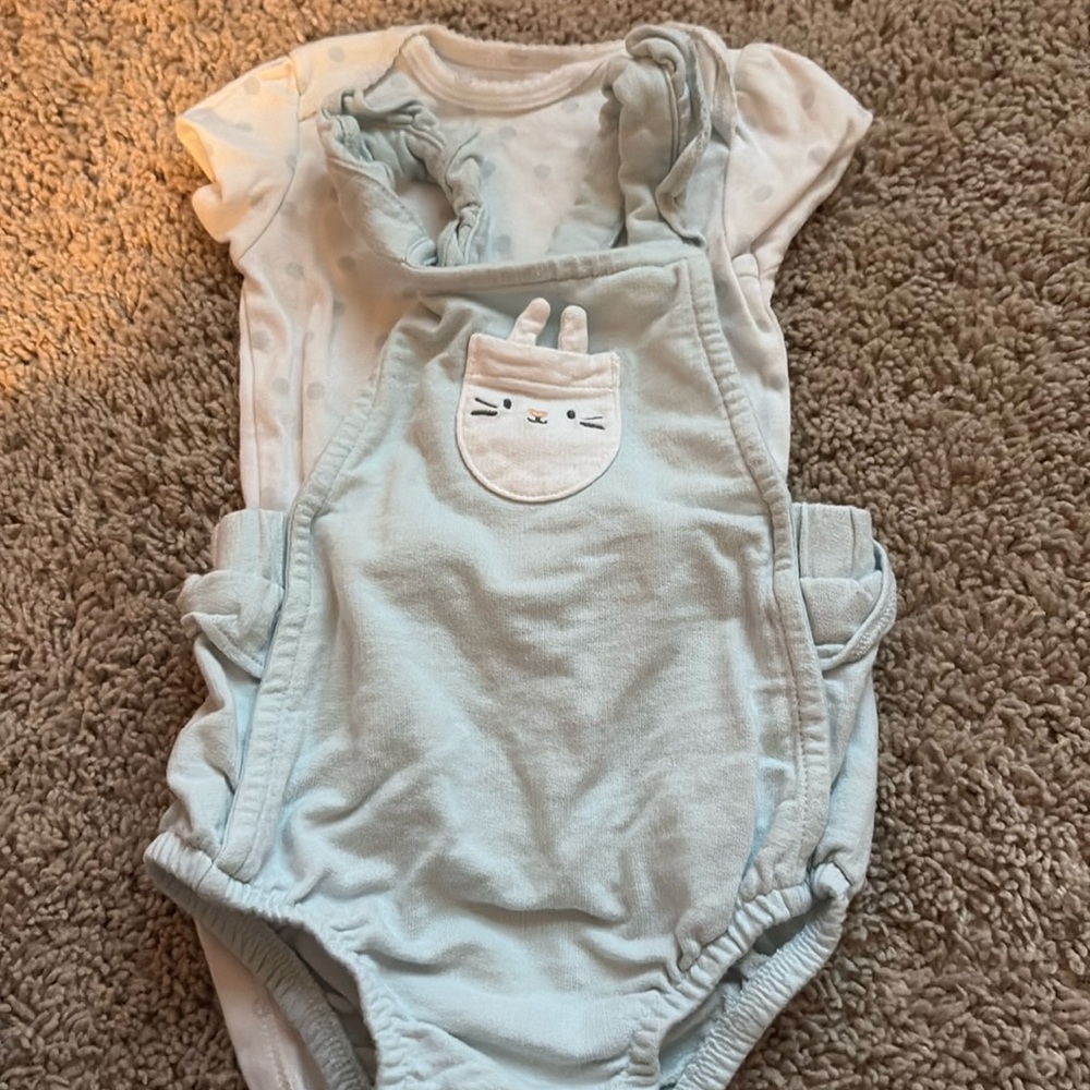 Carters size 12m